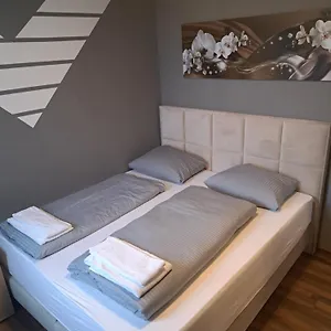 A8 Lukas Bei Blue 3*, Augsburg Germany